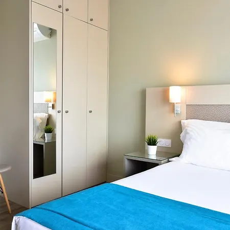 Aqualuz By The Editory