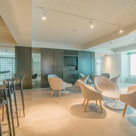 Aparthotel Aqualuz By The Editory