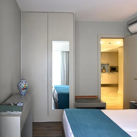 Aqualuz By The Editory Aparthotel Lagos