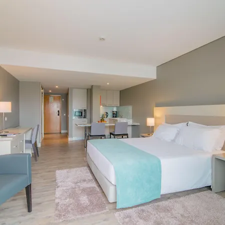 Aparthotel Aqualuz By The Editory Lagos