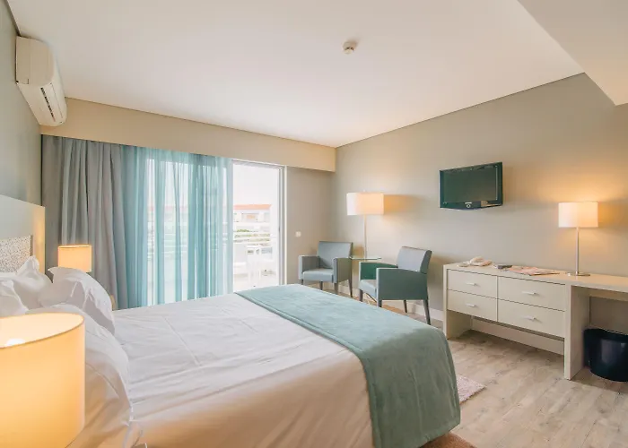 Aqualuz By The Editory