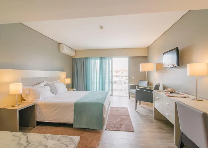 Hotel apartamentowy Aqualuz By The Editory 4*