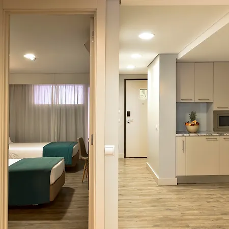 Aqualuz By The Editory Apartmanhotel 4*